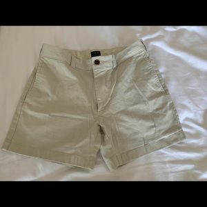 Men’s J Crew 5” inseam Khaki Shorts